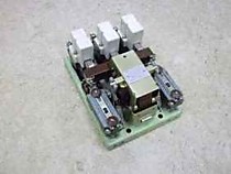 Контактор КМ 2332