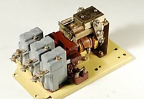 Контактор КМ 2351